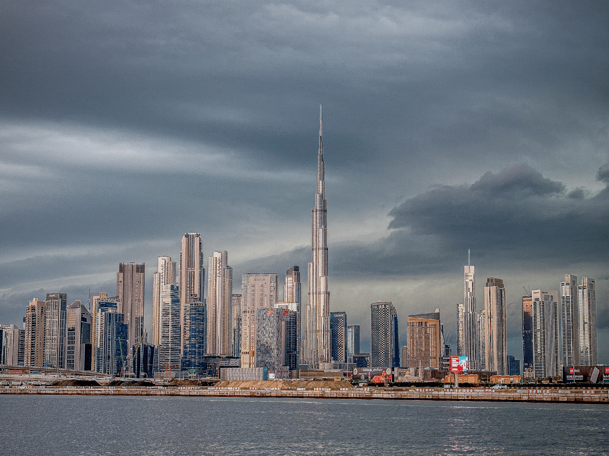 UAE says weather will be “less severe” than April storm but public should still be cautious Featured Image