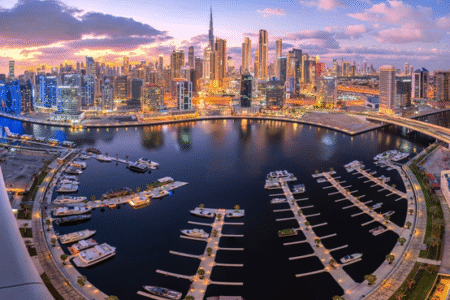 Dubai’s real estate market hits a record high of $89 billion in the first half of 2025. Featured Image